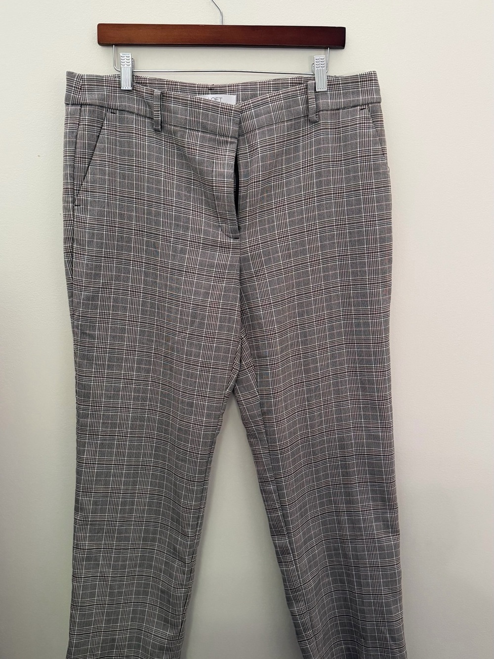 LOFT Gray Plaid Cropped Dress Pants
